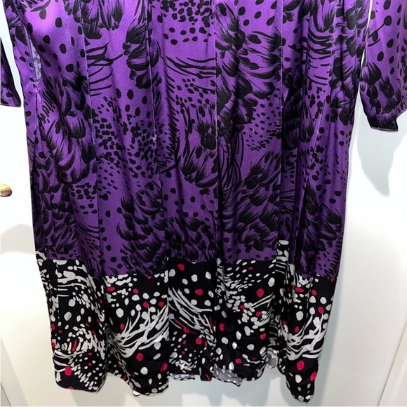 Silk Escada Dress - Picture 13 of 13